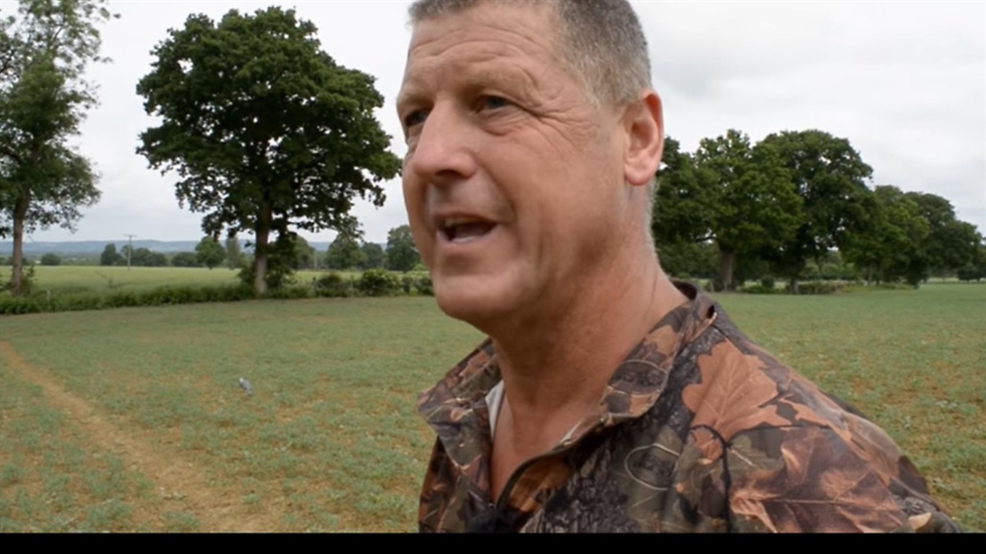 *VIDEO* Pigeon shooting over large areas of ground