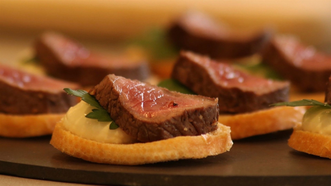 Recipe: Venison and horseradish cream canapes