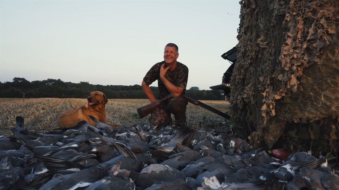 Watch: Andy Crow high flighting pigeon shooting (170 bird day!)