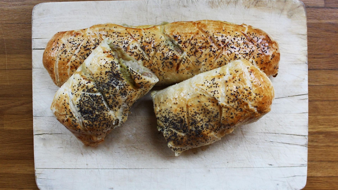 Recipe: Game, apple and leek sausage rolls