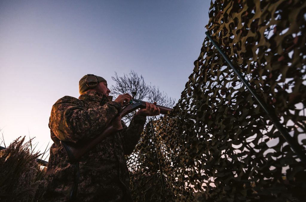 Decoying crows with champion shot Phil Gray